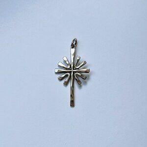 Rare - Retired James Avery Cross